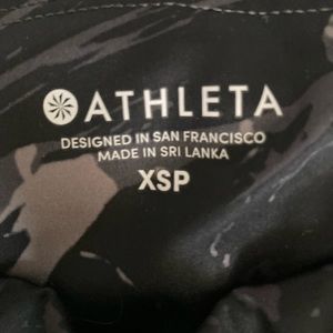 Athleta cropped leggings